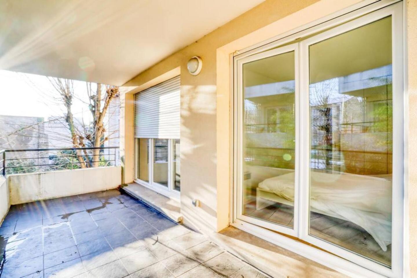Comme Chez Vous Appartement 2 Chambres Nanterre Zewnętrze zdjęcie